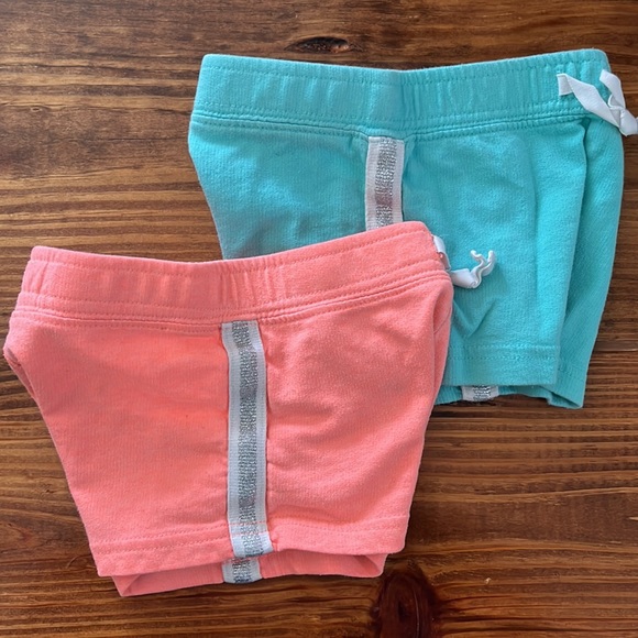 Matching shorts - Picture 2 of 6